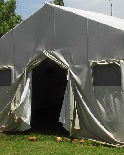 Изготавливаем солдатские палатки в Североуральске вместимостью <strong>до 70 человек</strong>